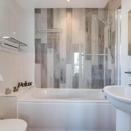 2 Bed In Oc-w1008 度假居